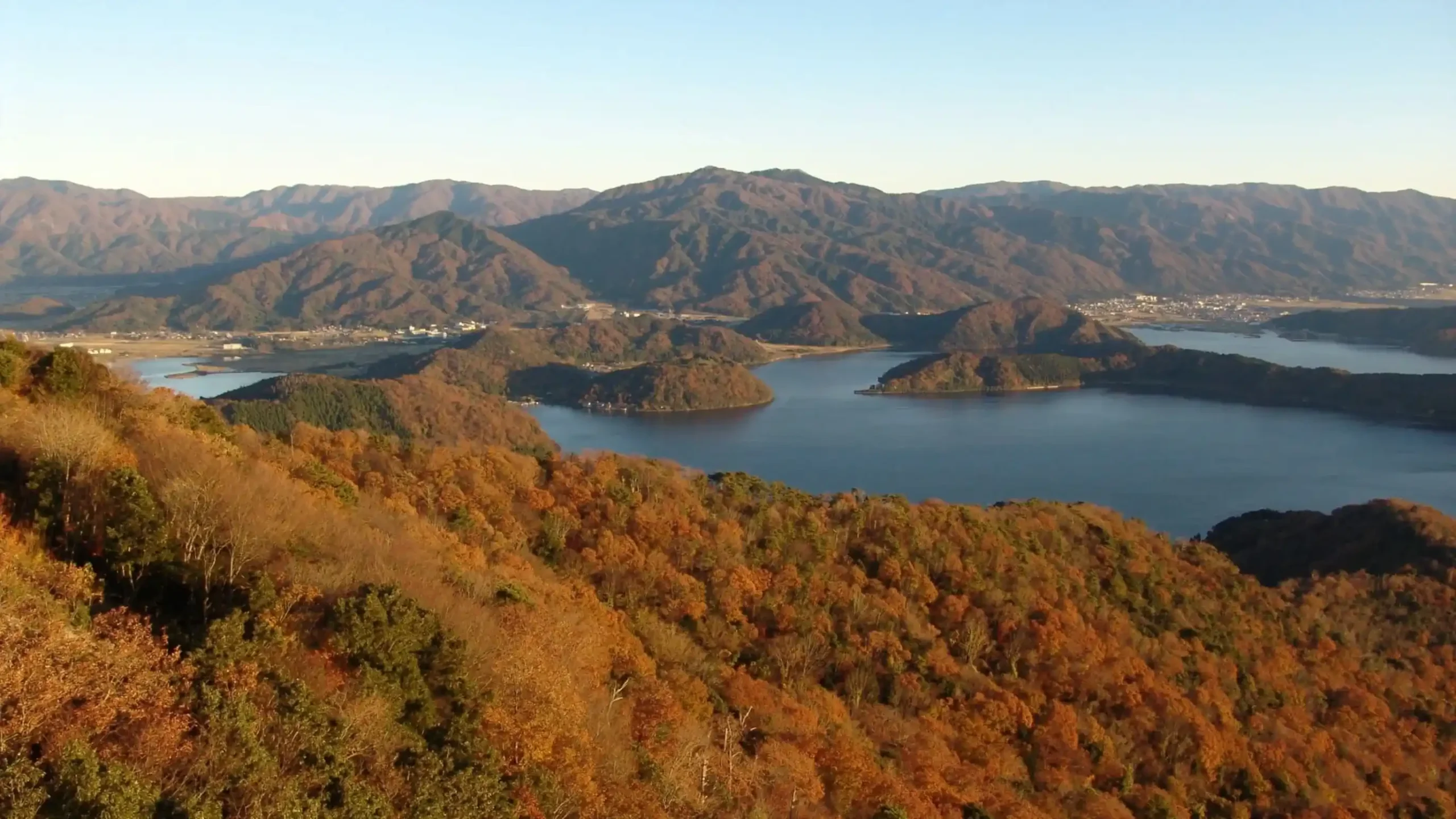 福井県の紅葉のイメージ画像
