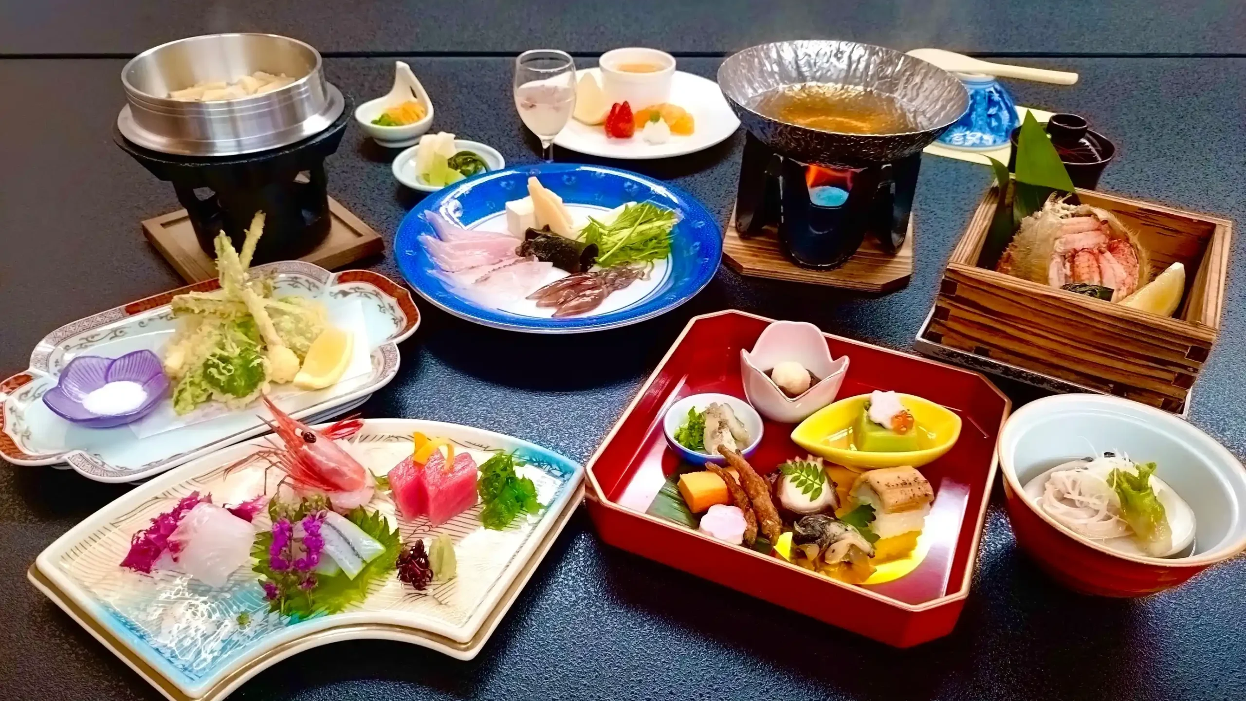 石川県の宿で食べるおせち料理のイメージ画像