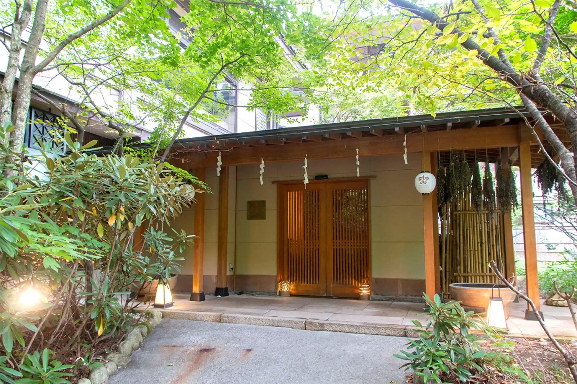 扉温泉 明神館の画像