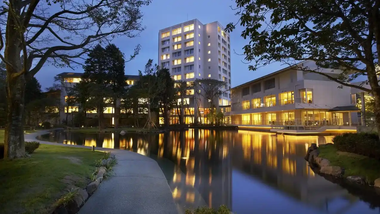 ホテルリゾート&レストラン マースガーデンウッド御殿場の画像