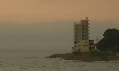 内海温泉 ホテル魚半日吉苑の画像