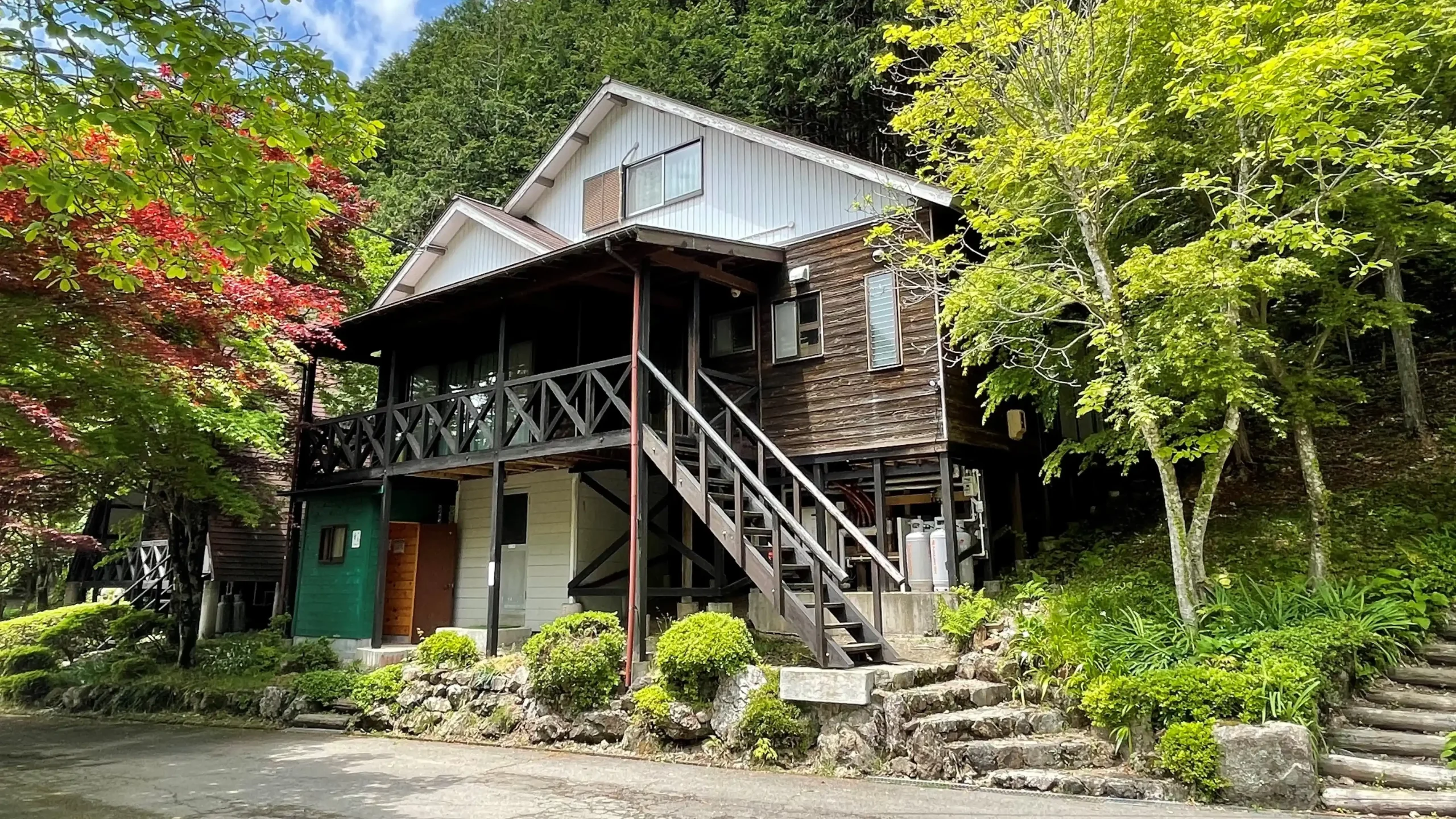 「コテージ ストロープンハウス」の画像