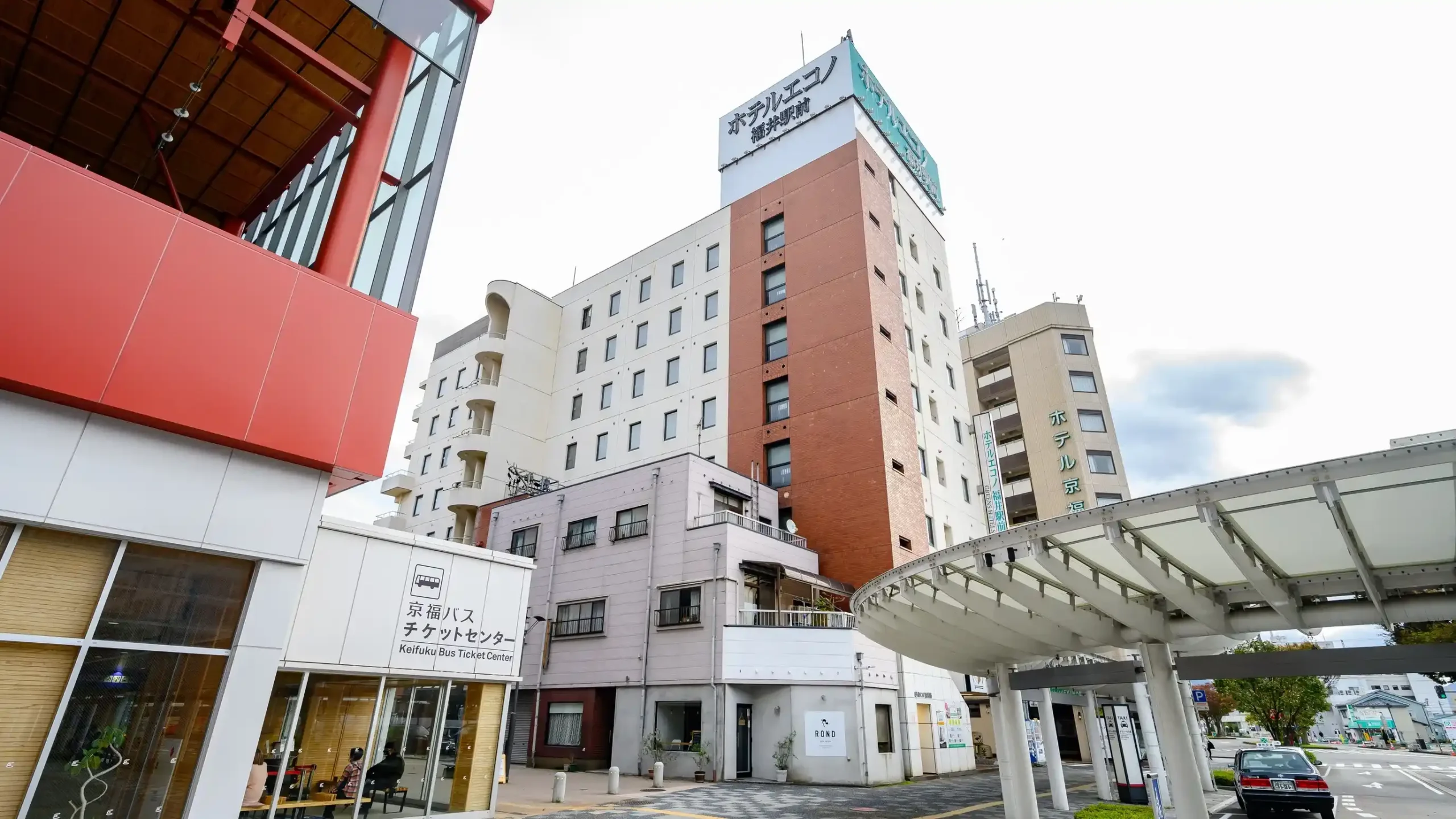 「ホテルエコノ福井駅前」の画像