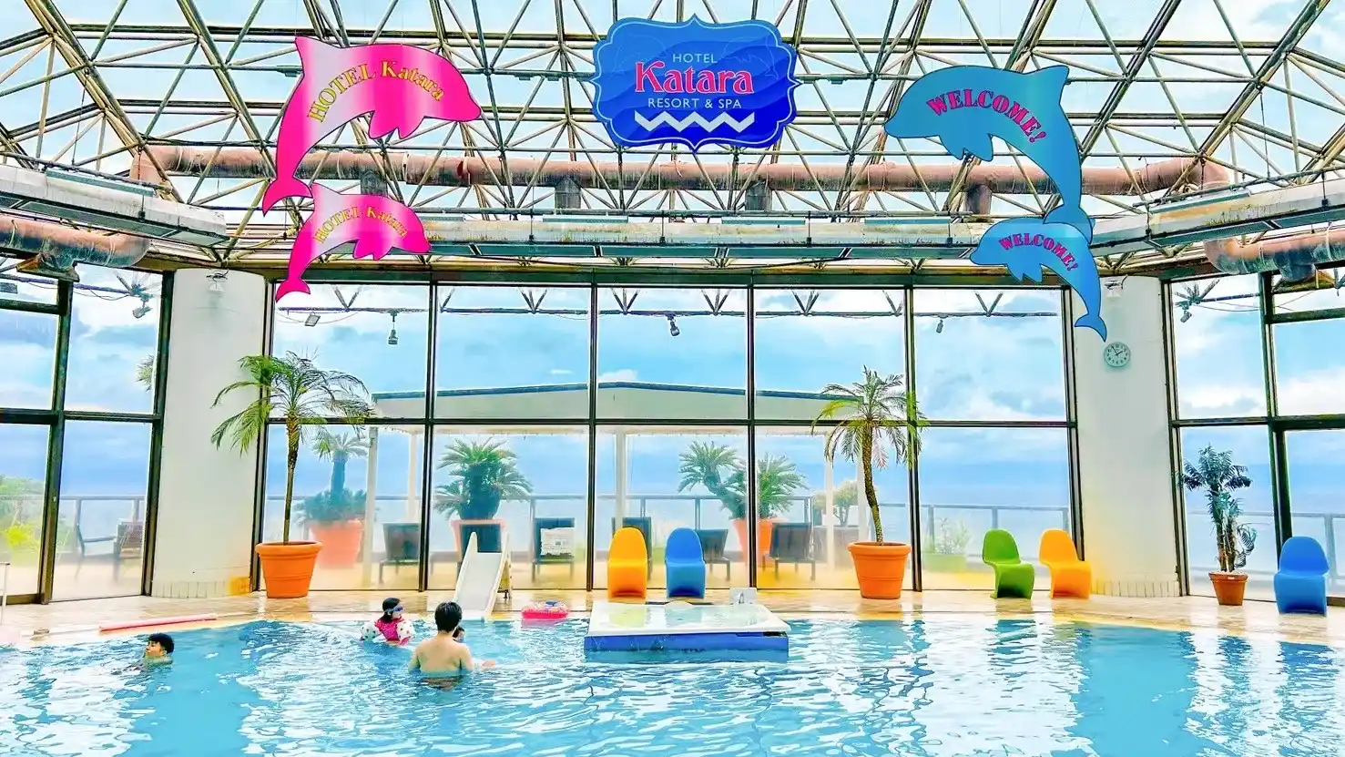 静岡県のプール付きの高級ホテルのイメージ画像