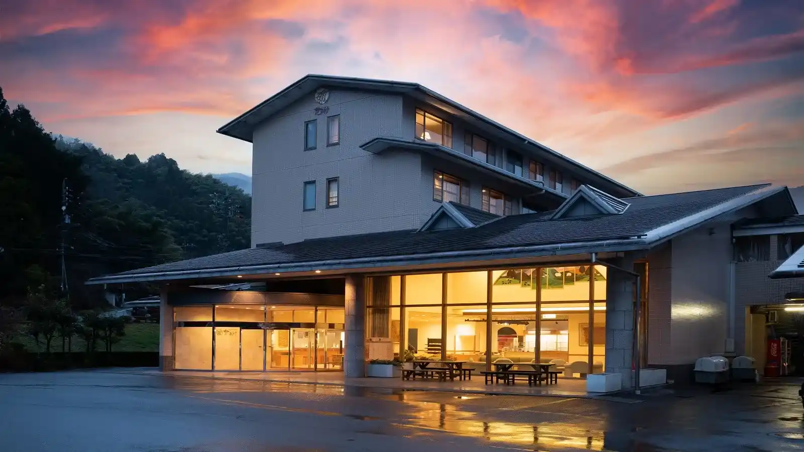 「ホテル花更紗」の画像