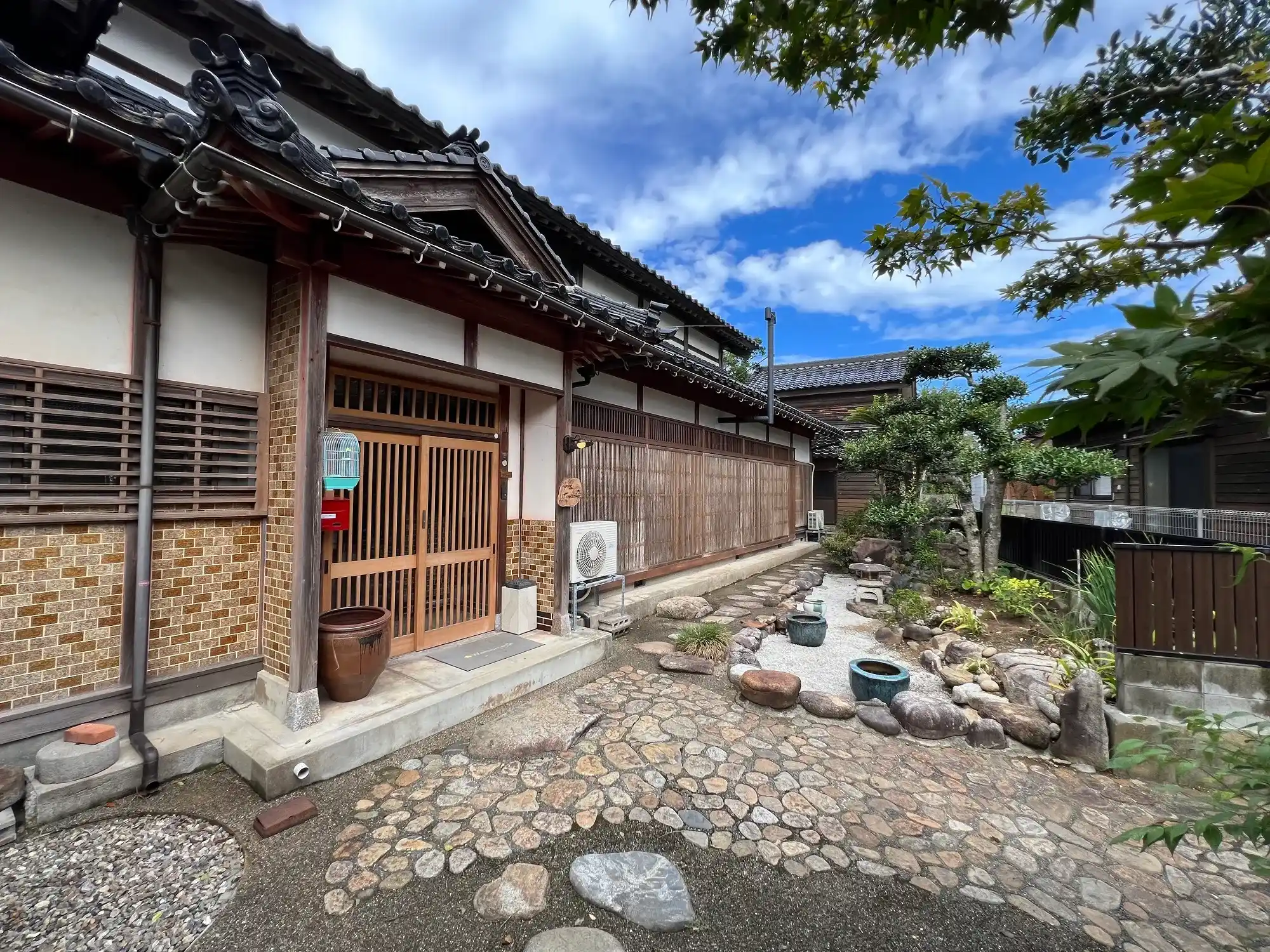 「 温泉付き一棟貸し宿 はたご屋ちゅうべ」の画像