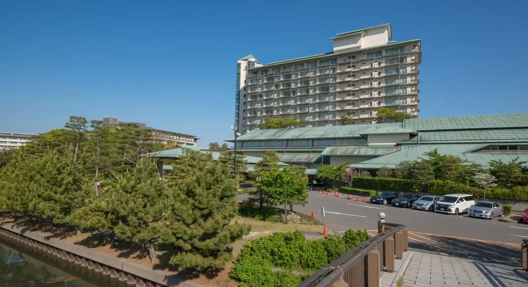 「ホテル花水木」の画像