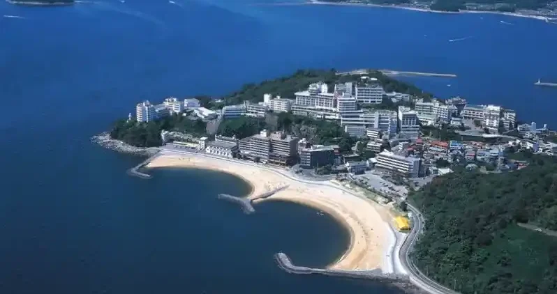 「三河湾を一望 天下の絶景 西浦温泉 ホテル東海園」の画像